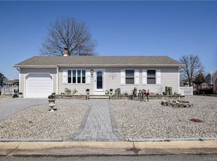 109 Gilbert Dr, Manahawkin, NJ 08050