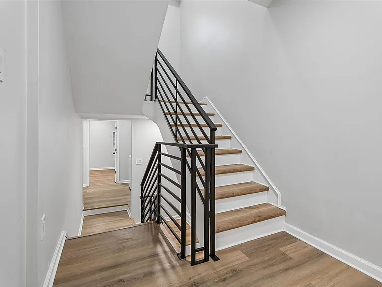 4359 Fleming St — Photo 19