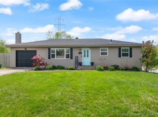 6200 Eric Dr, Floyds Knobs, IN