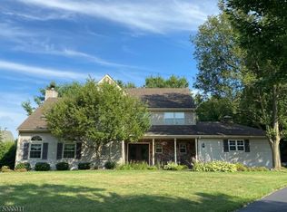 13 Chestnut Pl, Lebanon, NJ 08833