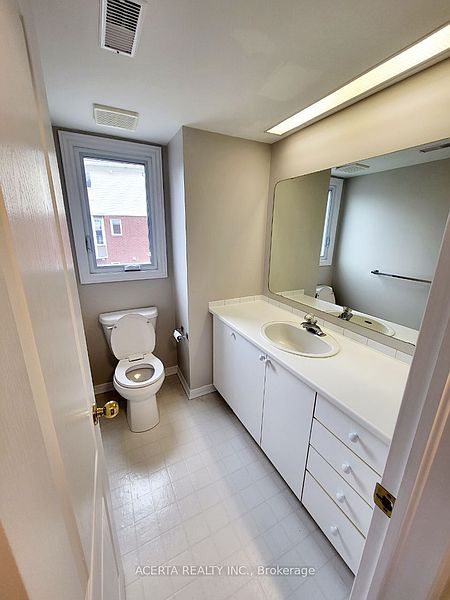 Ottawa Apartment for rent - 2 Bedrooms — photo 13