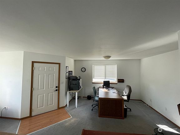4th image of 1424 S J Street