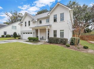 1007 Silver Oaks Lane St, Simons, GA 31522