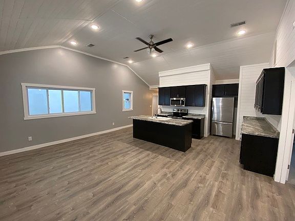 3rd image of 1214 Township Road 1193