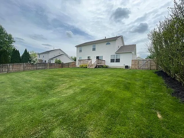 463 Cambridge Dr — Photo 13
