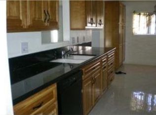 1395 W 8th St, Upland, CA 91786