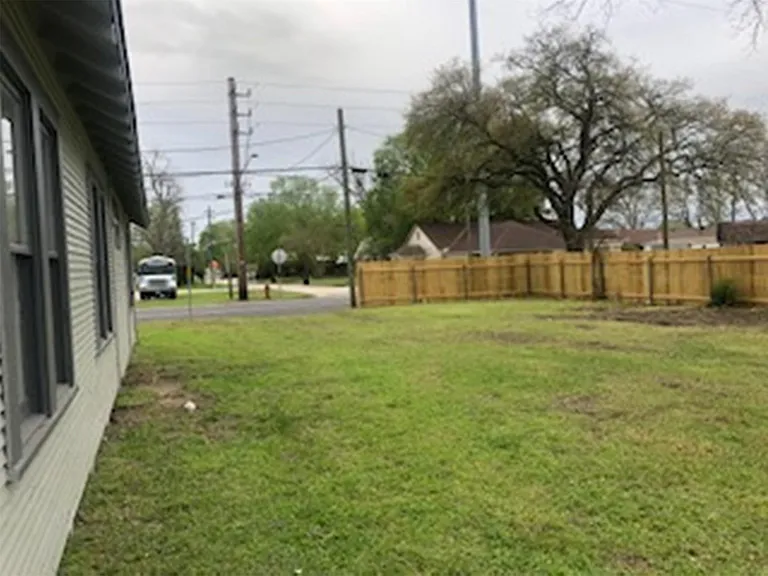 3022 School St — Photo 39