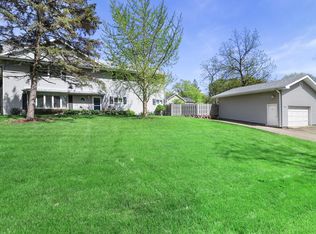 N2394 W Main Rd, Lake Geneva, WI 53147