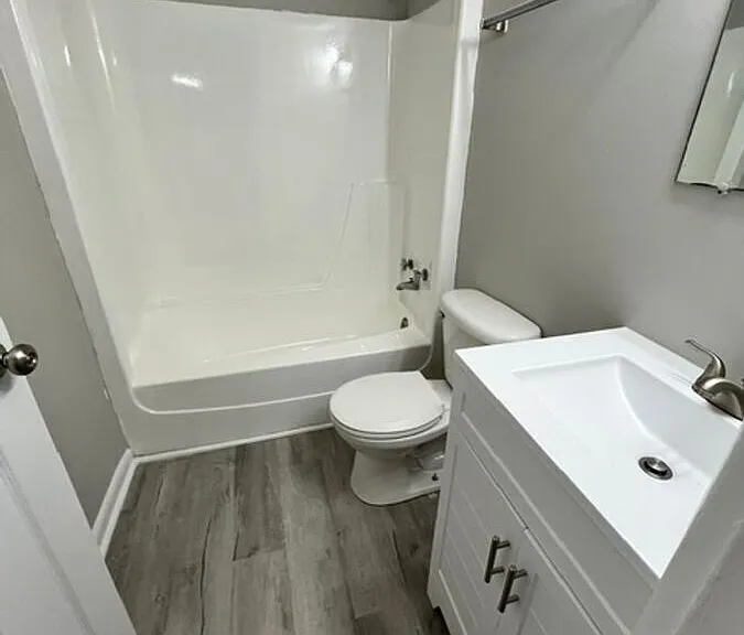 2082 Fairmont Ct #13 — Photo 5