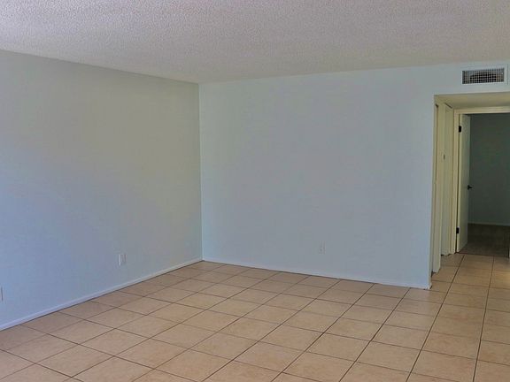 2nd image of 2026 S Hammond Dr #122-208