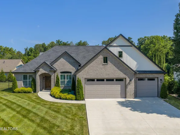 212 Oologila Pl, Loudon, TN 37774