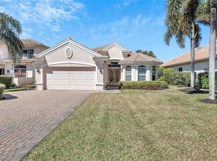 6039 Fairway Ct, Naples, FL 34110