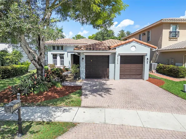 10575 NW 83rd Court, Parkland, FL 33076