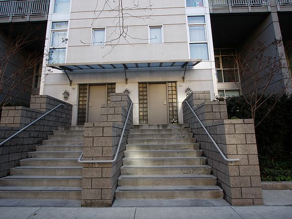 3rd image of 33 S 3rd St #1B-1Ba-750Sqft
