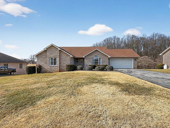 3rd image of 19451 Old Jonesboro Rd