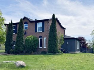 18 Peter St, Amaranth, ON L9W5Z8
