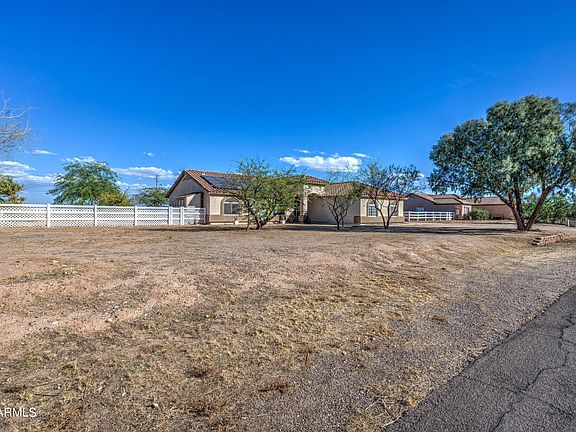 2nd image of 23805 N MUSTANG Way