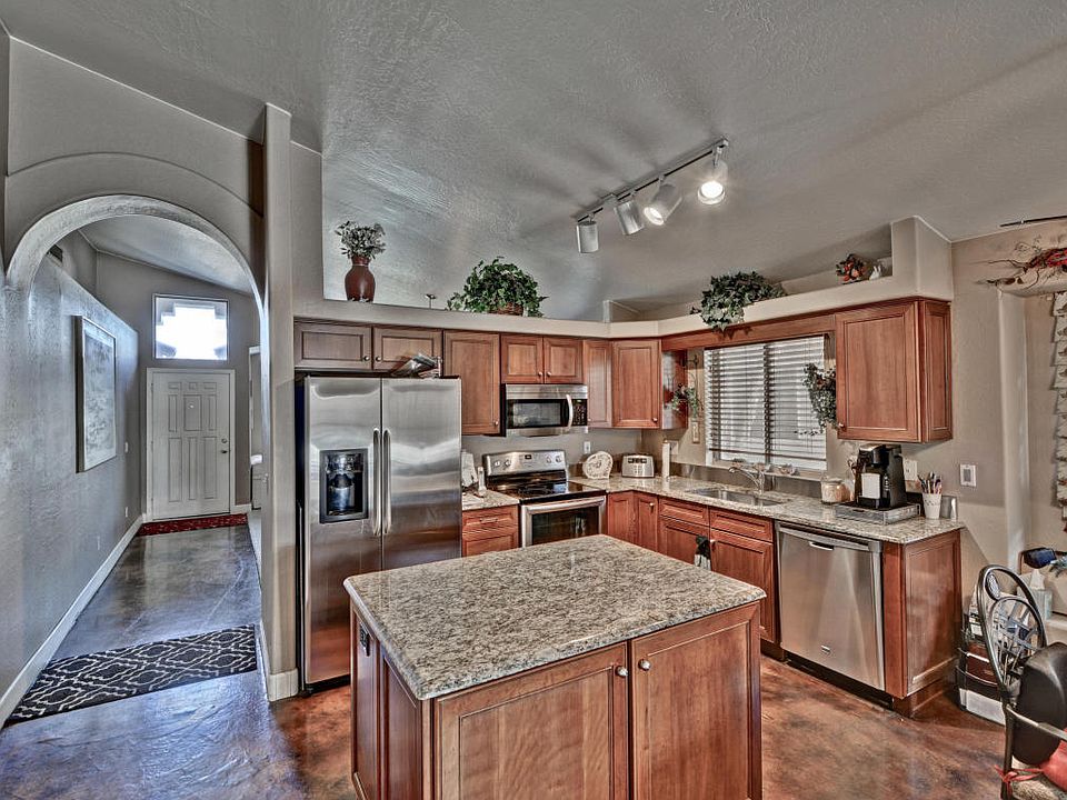 1st image of 3381 W Gary Dr