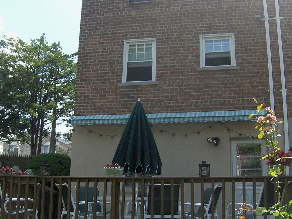 2nd image of 1179 Ellsworth Ave