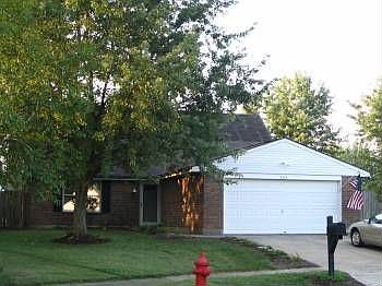 2nd image of 8280 Millspring Pl