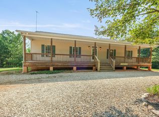 504 Scotts Bottom Rd, Dillwyn, VA 23936