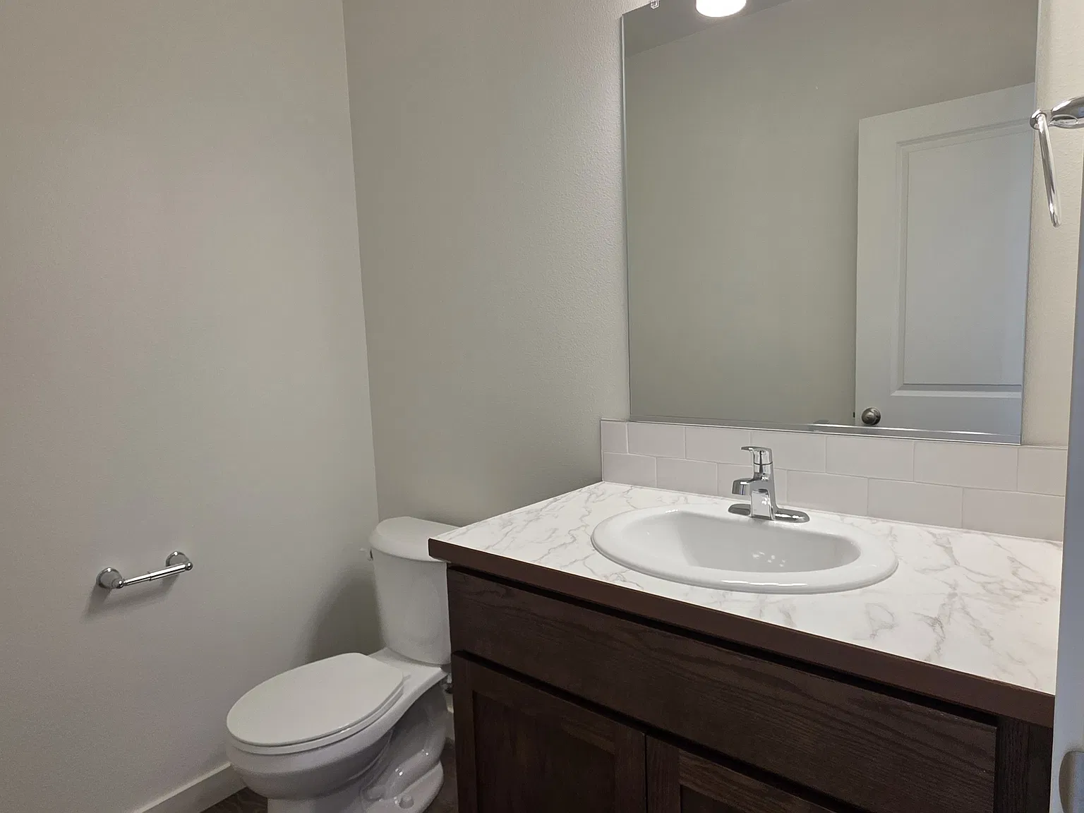 3 bed, 2.5 bath, 1600 sqft, $3,200 — Photo 4