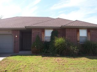 825 S Eric St, Springfield, MO 65802