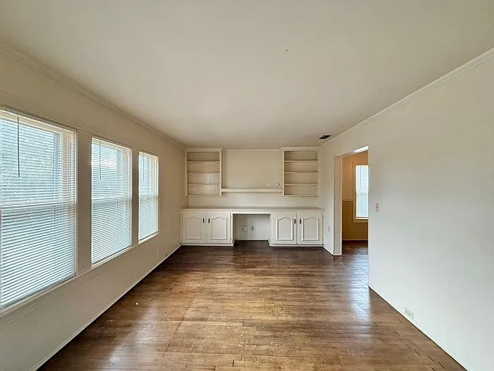 809 Jefferson St — Photo 5