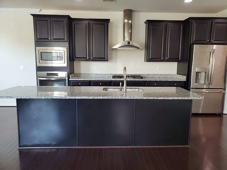 42513 Benfold Sq — Photo 10