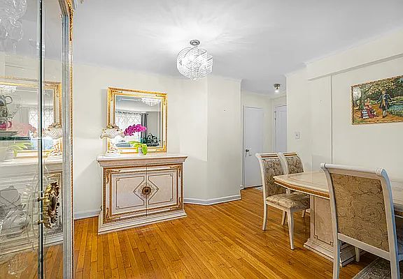 5th image of 64-41 Saunders St #112