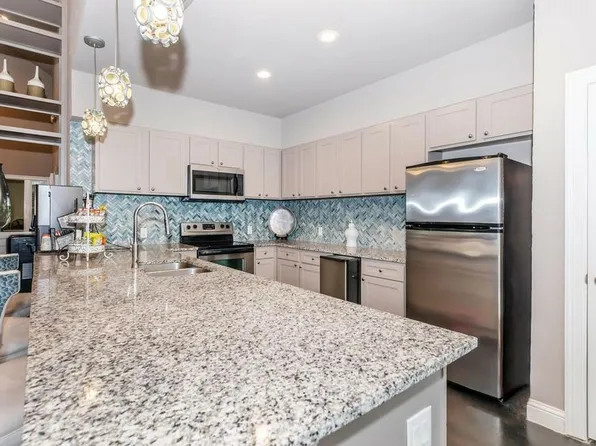 Reagan at Bear Creek