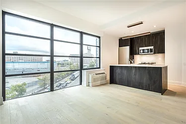 Rented by Space Marketing Shop