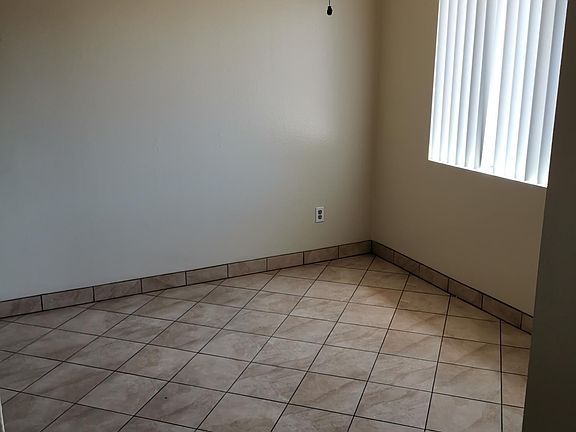 Dining Area Frm Living Rm