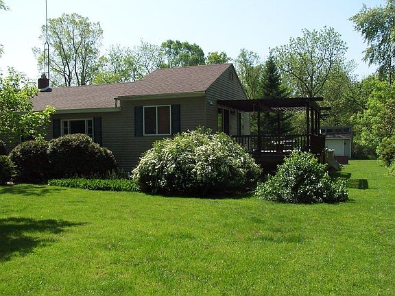 3rd image of 3260 Sayre Ct