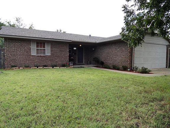 3rd image of 520 Mimosa Dr