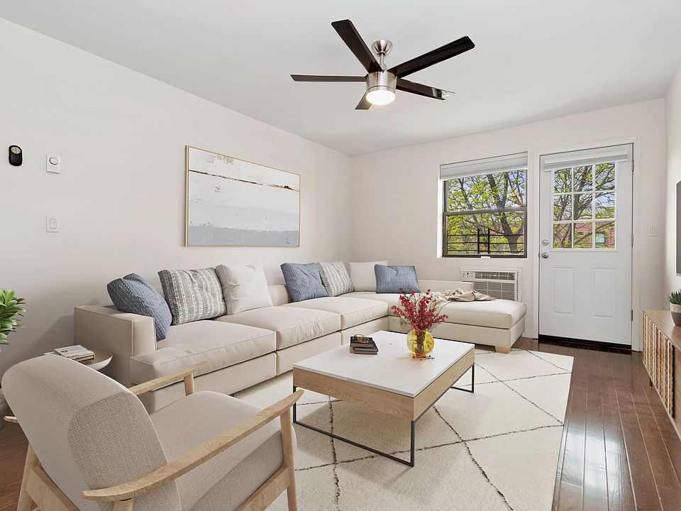1st image of 31-23 Crescent St APT 4D