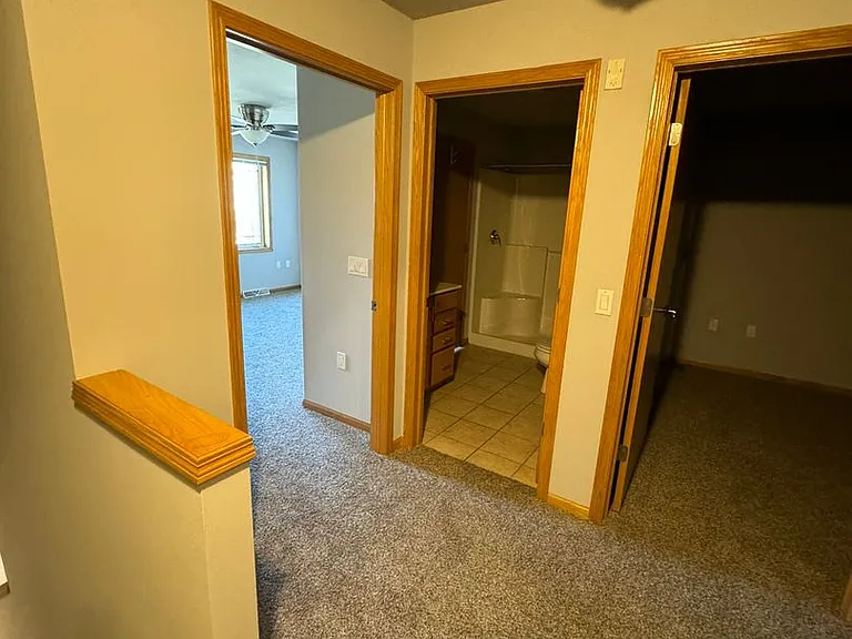 6711 Fairhaven Rd — Photo 17