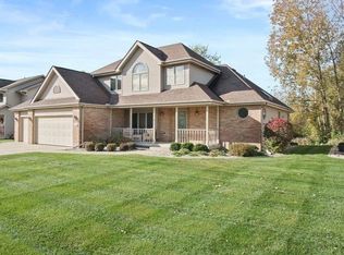 2224 Ticonderoga St, Schererville, IN 46375