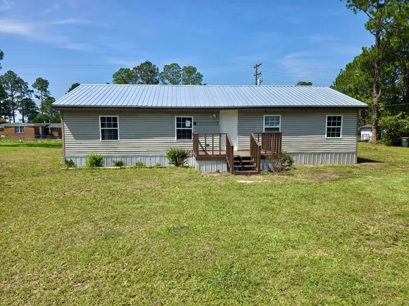 721 Ronnie St, Metter, GA 30439