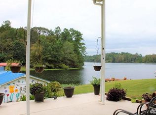 575 Coosa Ridge Rd, Deatsville, AL 36022