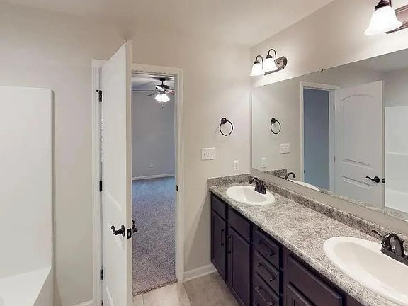 5th image of 1037 Orvil Smith Rd