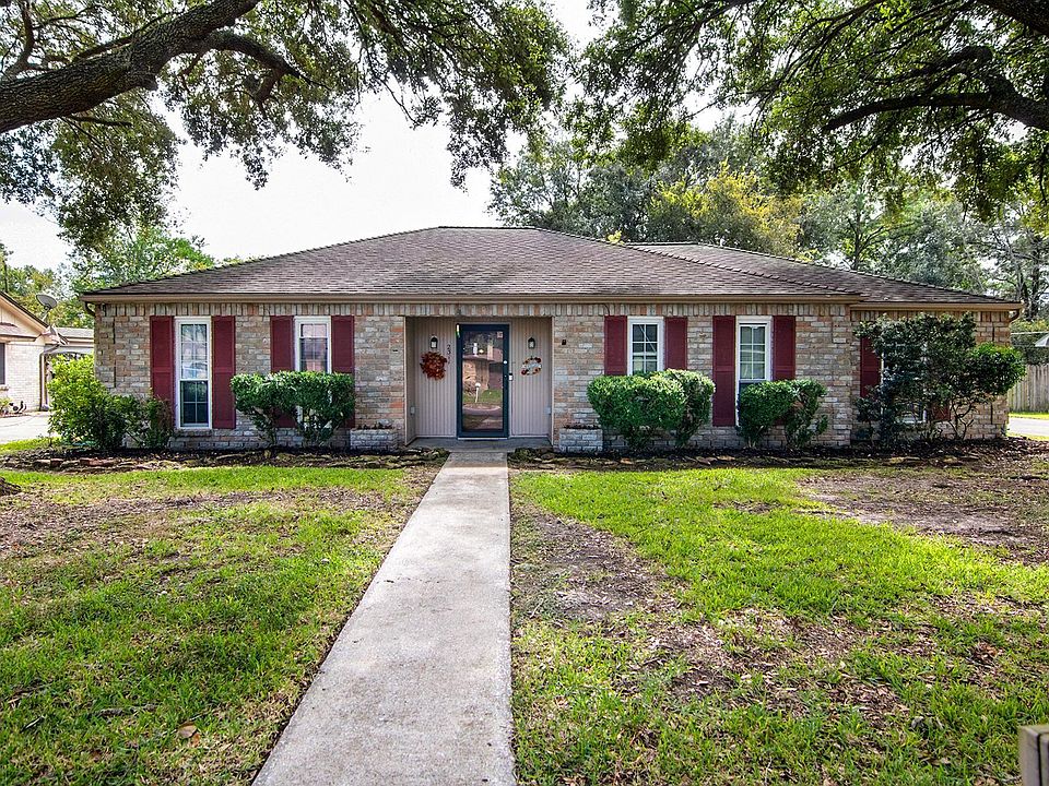 1st image of 2311 Mockingbird Ln