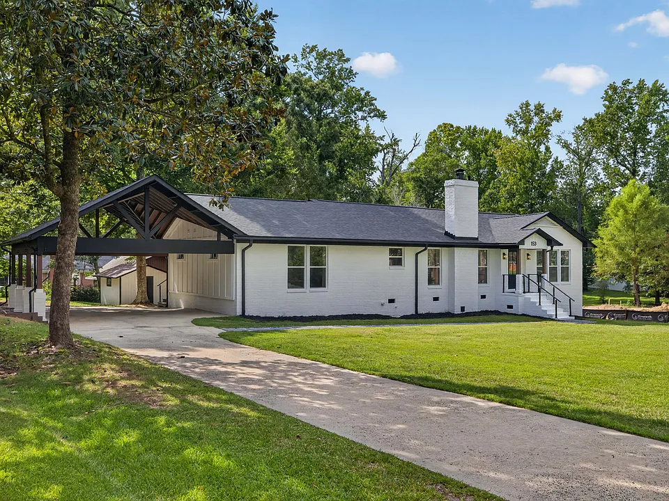 153 Woodlynn Dr