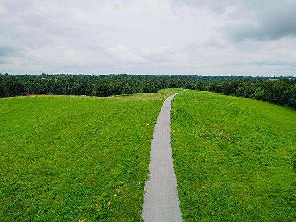 2nd image of 15 Melody Ann Dr