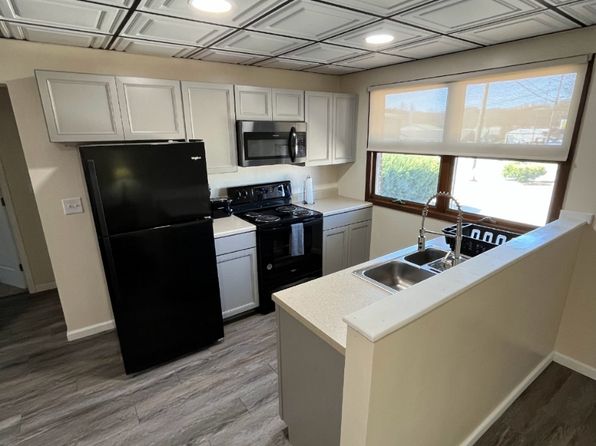 13 N Locust St APT 102, Buckhannon, WV 26201