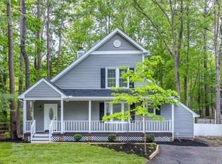 6104 Forest Wood Rd, Midlothian, VA 23112