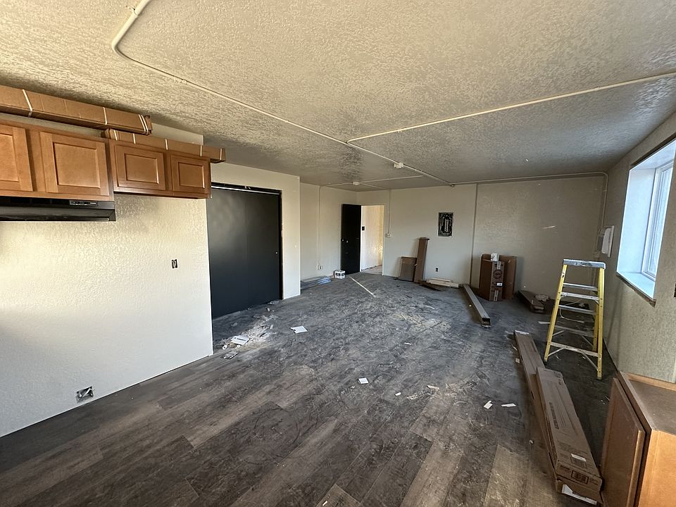 2nd image of 920 N 2nd St APT 4