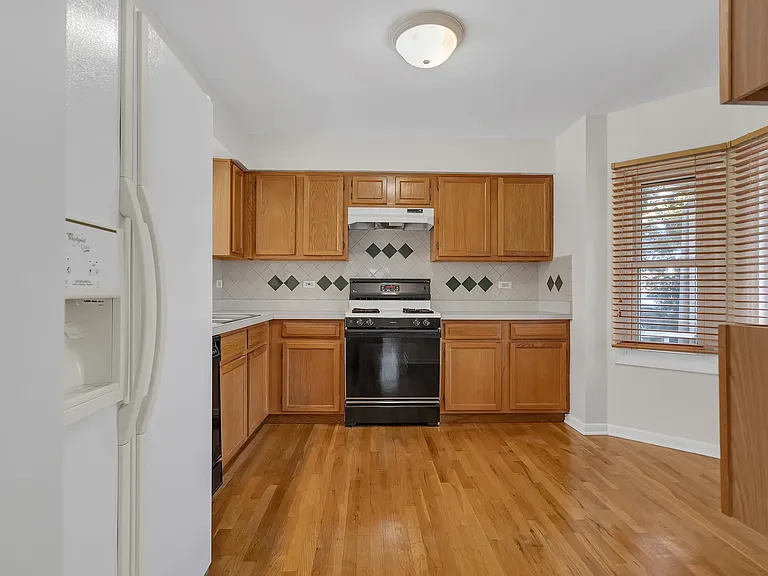 5370 Sequoia Ct — Photo 17