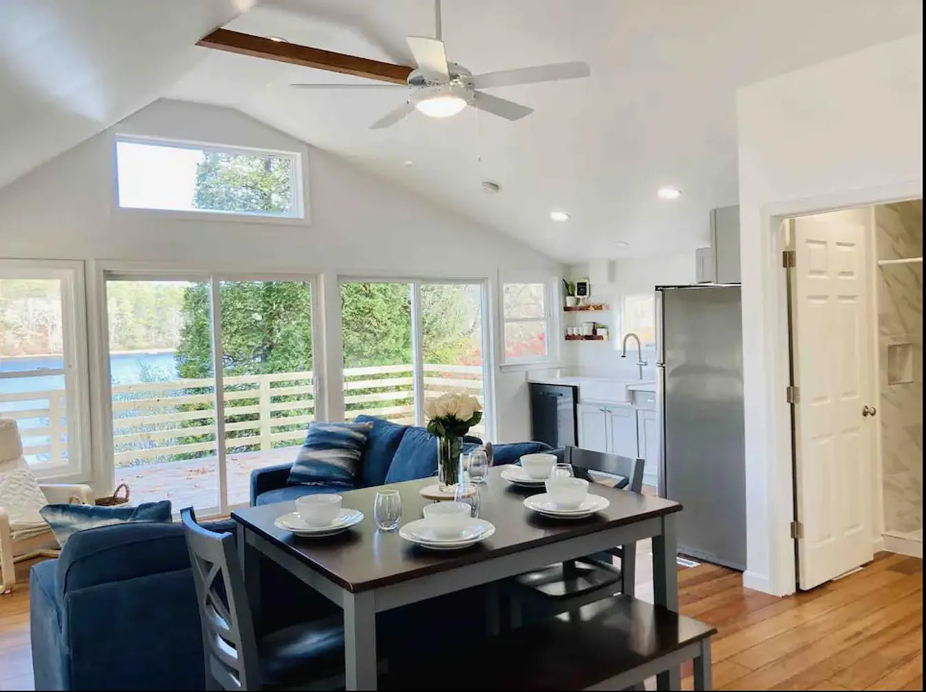 2 bed, 620 sqft, $2,500 — Photo 4