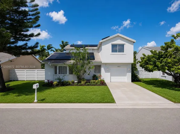 14512 SW 139th Avenue Cir W, Miami, FL 33186
